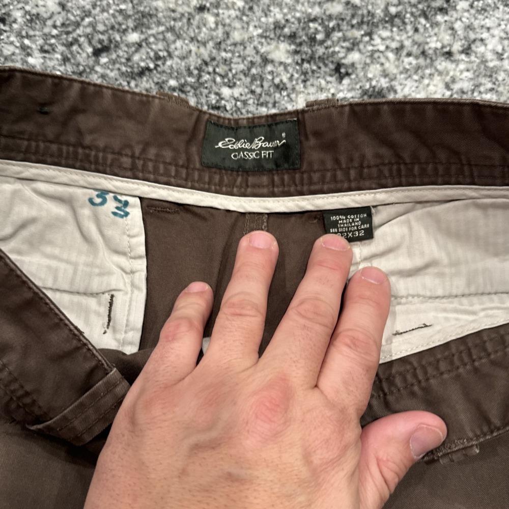 Eddie Bauer Jeans Men's 33x32 Straight Classic Fit Brown Denim Casual Work Hike - Picture 7 of 12